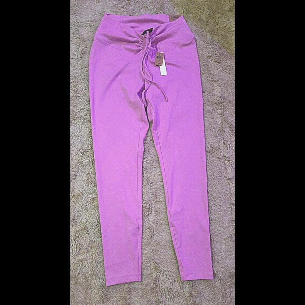 "PINKActive" Ruched "V" Victoria's Secret Leggings NWT